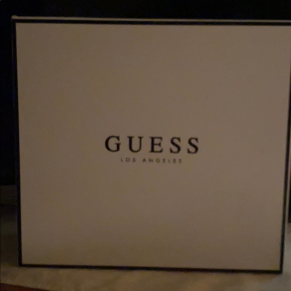 Guess GWERIKA, black leather 🖤 - Picture 5 of 5